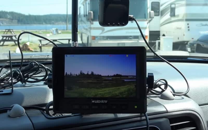 Emmako Digital Wireless Backup Camera and 7 Monitor System for RV/Truck/Trailer/Camper IP69K Waterproof Night Vision Rear/Front View No Distortion Camera Reversing/Driving Use