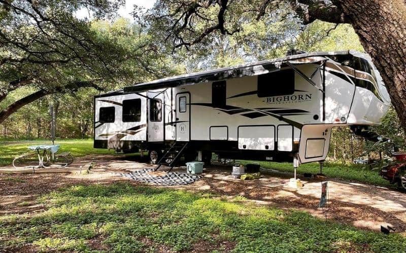 Best 4 Season Travel Trailer And RV Campers For Cold Weather Camping 7 Heartland Bighorn