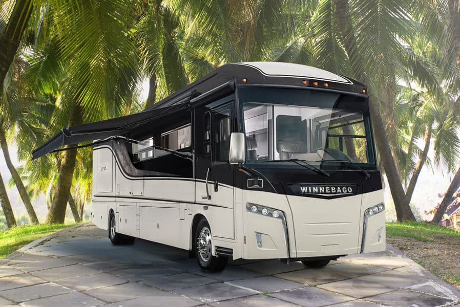 Winnebago Horizon 42Q Winnebago Horizon 42Q