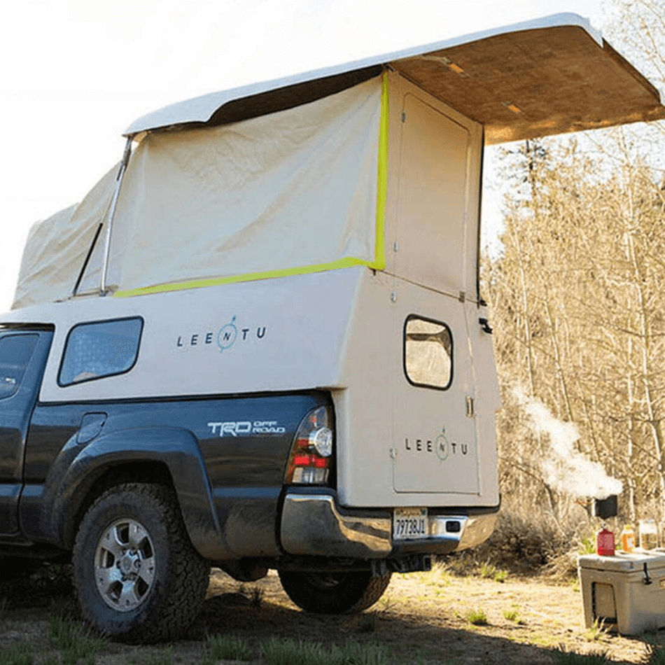 Leentu’s Flagship Truck Camper Open Panel