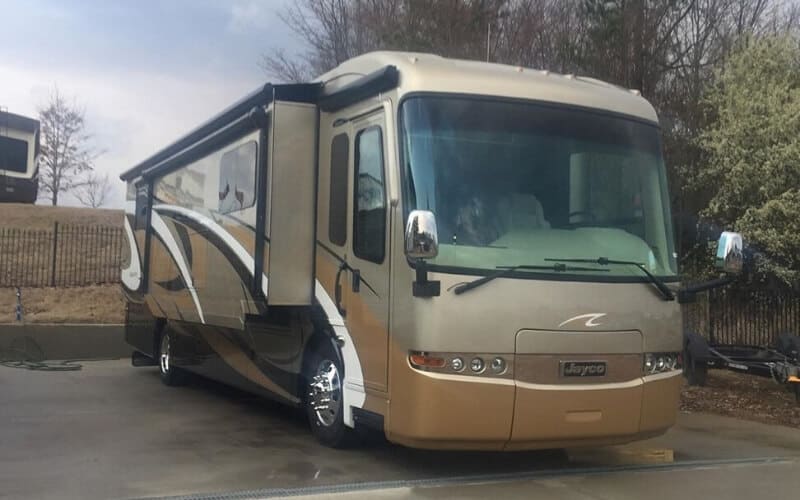 The 9 Best Class A Motorhomes for Full Time RV Living 6 Jayco Embark