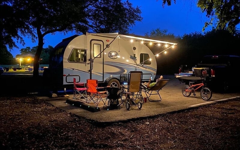 Average Travel Trailer Weight: How Much Does A Camper Weigh? 6 How to Efficiently Manage Weight in Your Camper
