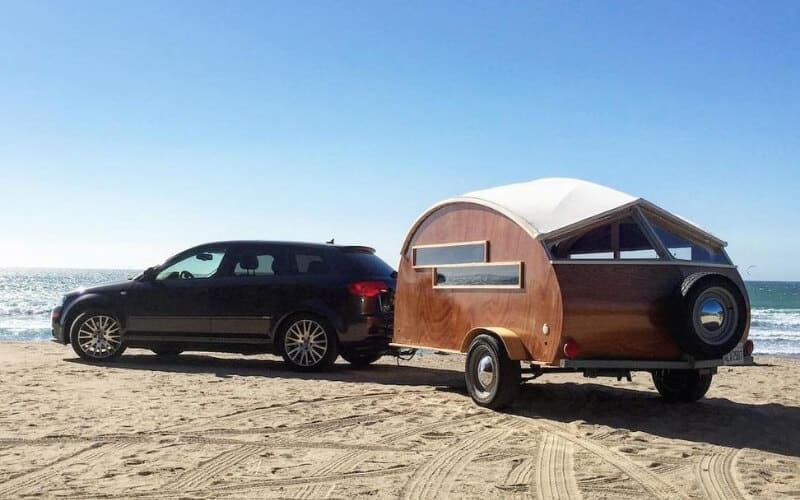 small travel trailers pull with car