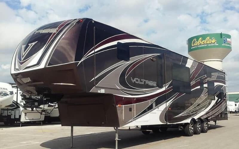 Average Fifth Wheel Cost with Example Prices Of Popular Manufacturers 4 Dutchmen