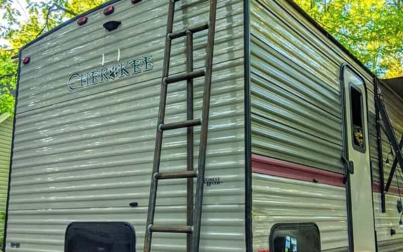 RV Ladders