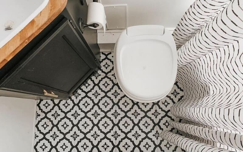 Tips for Using Your RV Bathroom on the Road Tips for Using Your RV Bathroom on the Road