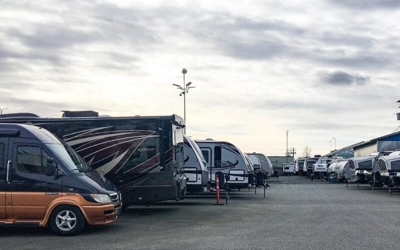 Which Type Of RV Is easiest to drive? 2 Understanding The Different Classes Of RV
