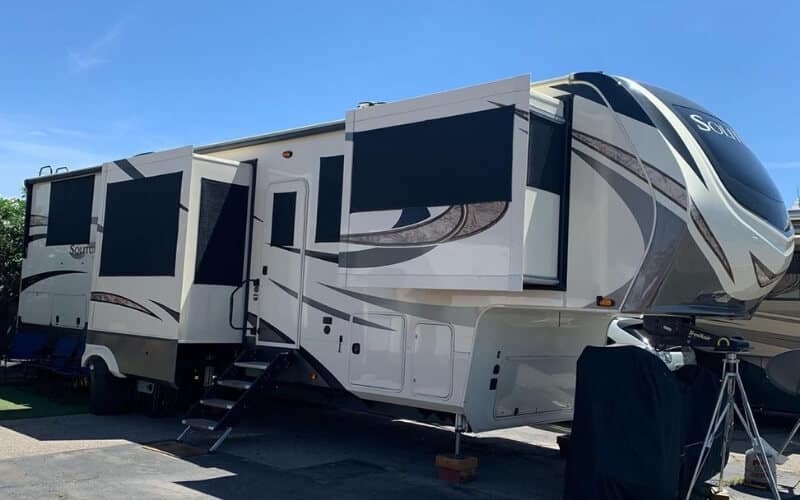 The 2021 Grand Design Solitude 380FL The 2021 Grand Design Solitude 380FL