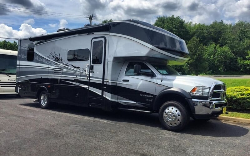 Class C Motorhome Floorplans With Bunk Beds