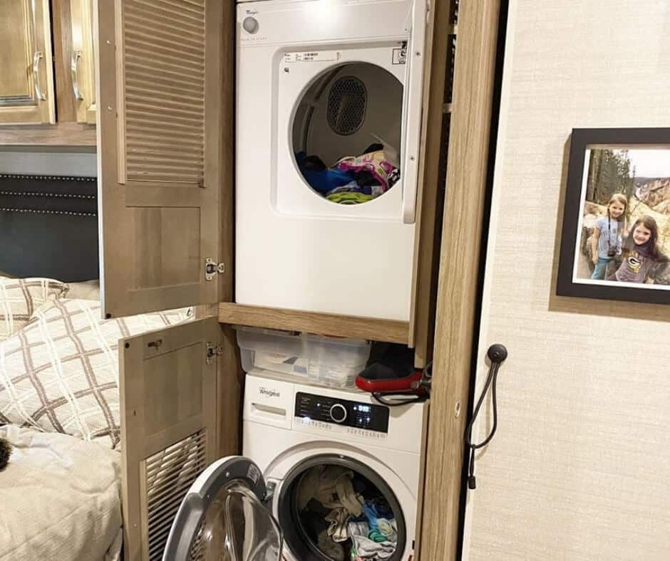 Advantages And Disadvantages Of RV Washers And Dryers