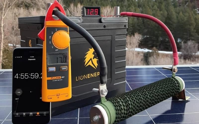 Can Solar Panels Help Maintain An RV House Battery Charge