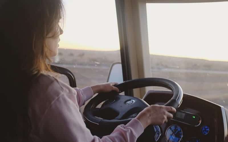 Tips For Being Prepared For Driving An RV In Windy Conditions