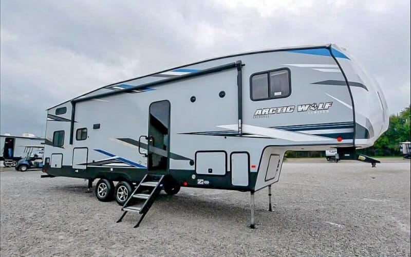 Forest River - Cherokee Arctic Wolf 287BH Forest River - Cherokee Arctic Wolf 287BH