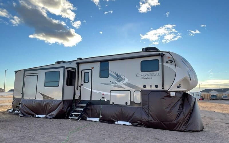 What Is RV Skirting And Why Should You Skirt Your Camper In The Winter 3 When You Need RV Skirting