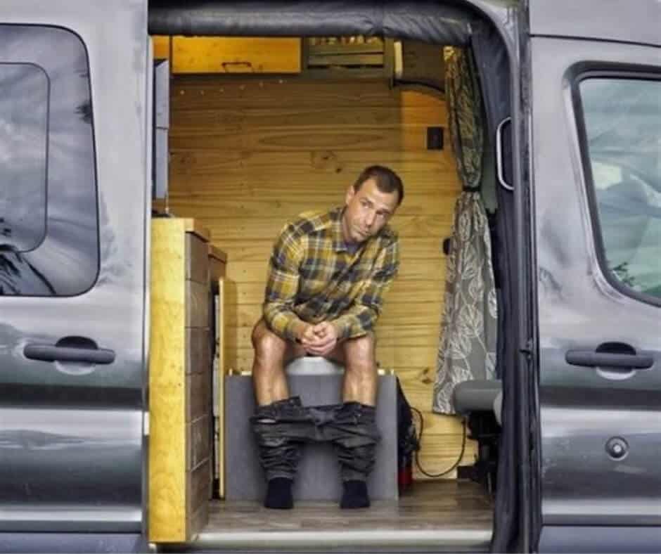 10 Best camper vans with bathrooms including shower and toilet setups 2 10 Amazing Camper Vans With a Bathroom