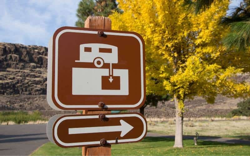 RV Gray Water Tank: 10 Things All First-Time RVers Must Know 3 How To Find Your Nearest RV Dump Station?