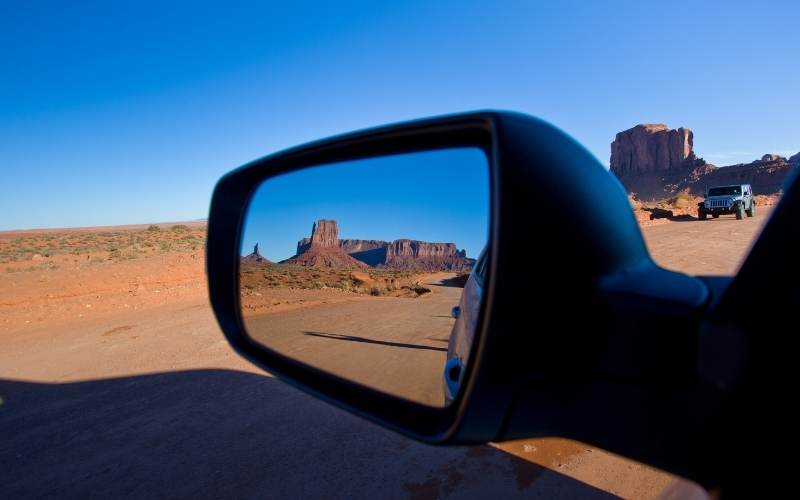 15 Tips For Driving A Motorhome Safely For The First Time 3 Check-Double-Check-Your-Mirrors