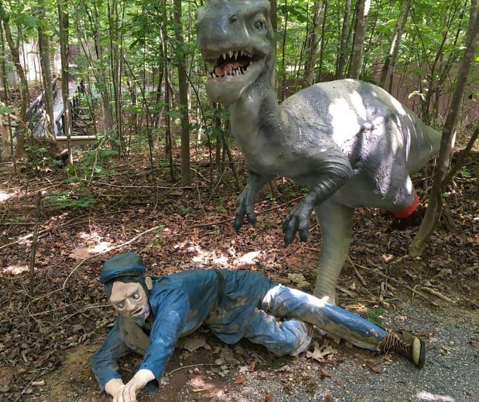 Weirdest Roadside Attractions in all 50 states across America 47 Dinosaur-Kingdom-II-–-Sculpture-Virginia