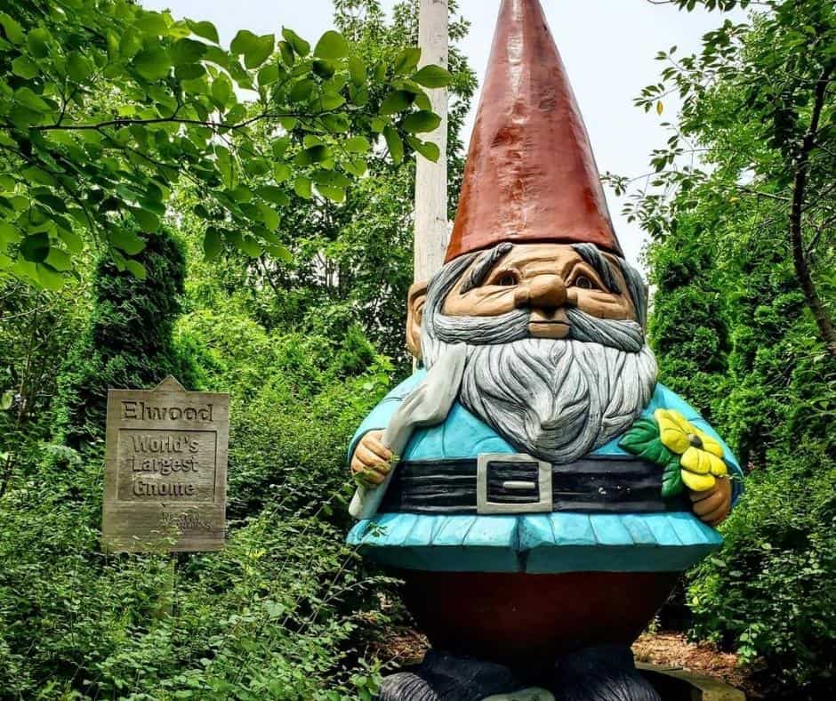 Weirdest Roadside Attractions in all 50 states across America 16 Elwood-–-The-Worlds-Largest-Concrete-Gnome-Iowa