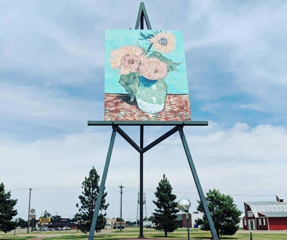 Weirdest Roadside Attractions in all 50 states across America 17 Giant-Van-Gogh-Painting-Kansas