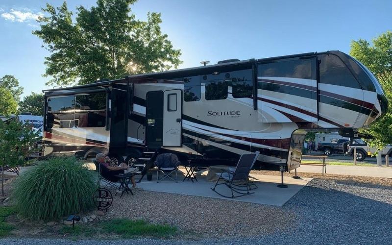 5 Of the Best 5th Wheel for Full-Time Living 2 Grand Design Solitude