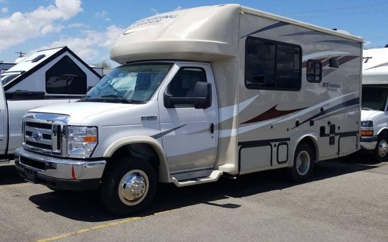 What Is a Class B+ RV and What Do They Offer? 7 Gulf-Stream-BT-Cruiser-Class-B-1