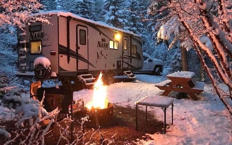 How To Keep Warm In The Winter In An RV Without Propane