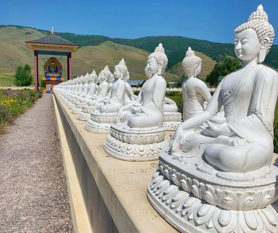 Weirdest Roadside Attractions in all 50 states across America 27 The-Garden-of-One-Thousand-Buddhas-Montana