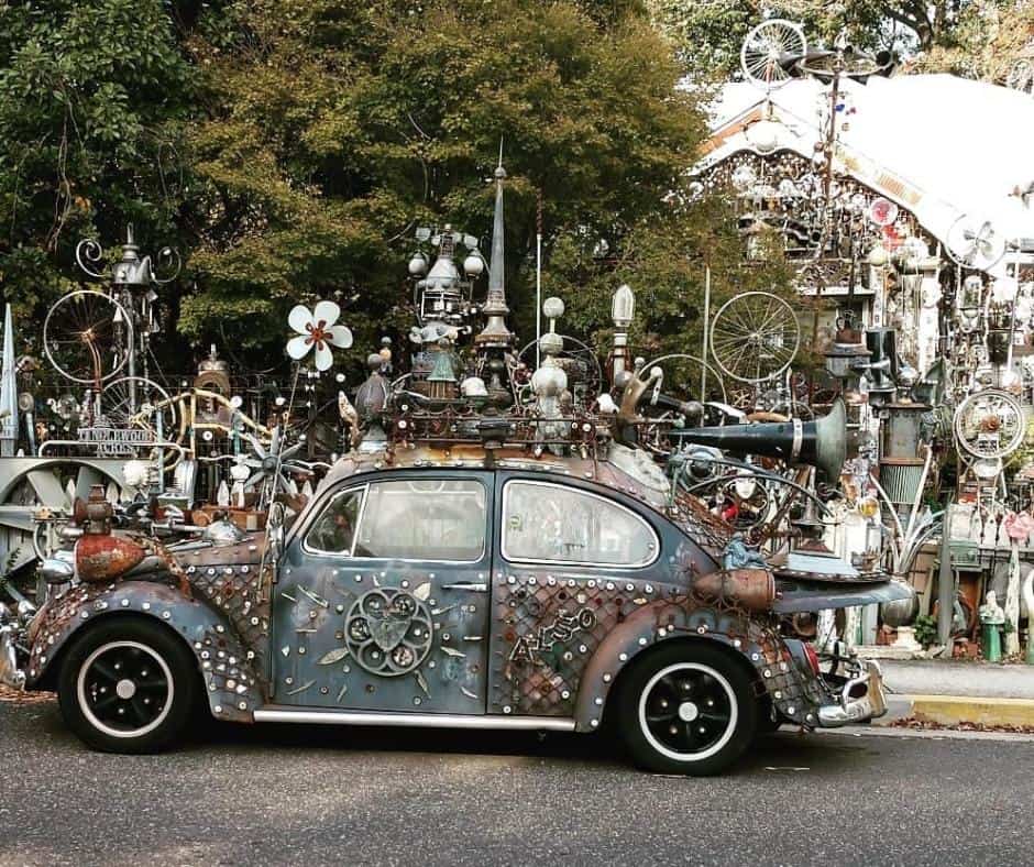 Weirdest Roadside Attractions in all 50 states across America 21 Vanadu-Art-House-Maryland