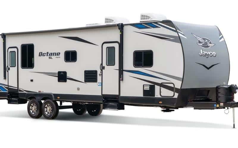 Can You Tow a Toy Hauler With a Half-Ton Pickup Truck? 5 Jayco Octane Super Lite 161