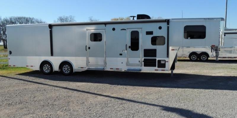 The 5 Best Aluminum Frame Toy Haulers In 2023 6 Sundowner 1786GM20