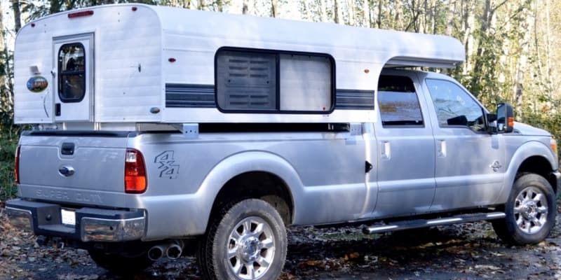 8’ Alaskan Cabover Truck Camper