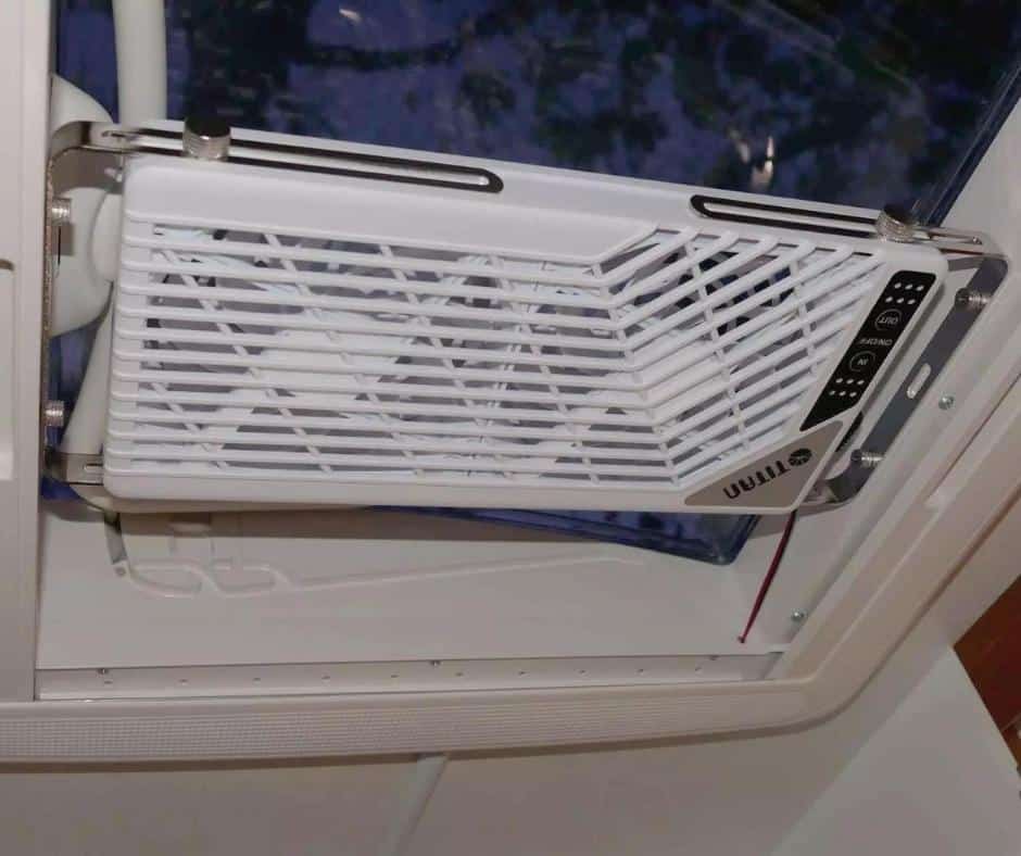 18 Creative Ways to Keep Your RV Cool in the Summer Without Air-Conditioning 4 Get even more air flowing