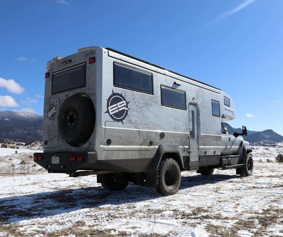These True 4-Season Truck Campers Will Keep You Comfortable In The Most Extreme Conditions 5 The EarthRoamer HD