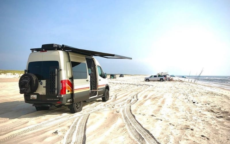 8 Best Motorhome RVs Built on Mercedes-Benz Platforms 4 Here Is A List Of The Best Motorhomes That Use A Mercedes Benz Platform