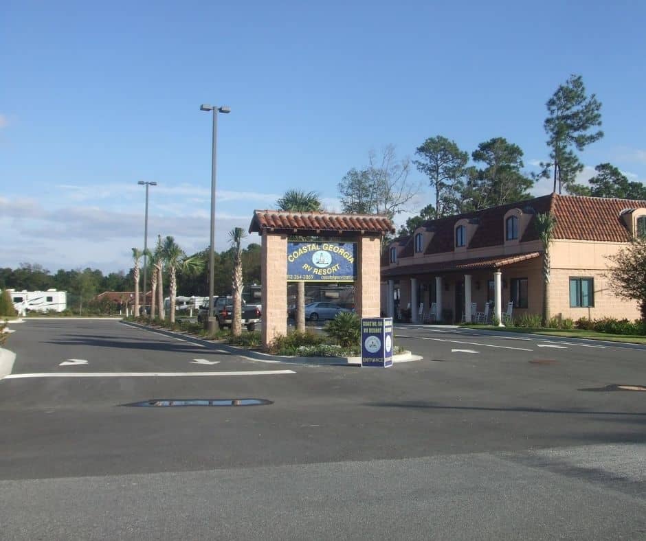 15 Long Term RV Parks And Campgrounds That Are Open All Year-Round 15 Coastal Georgia RV Resort