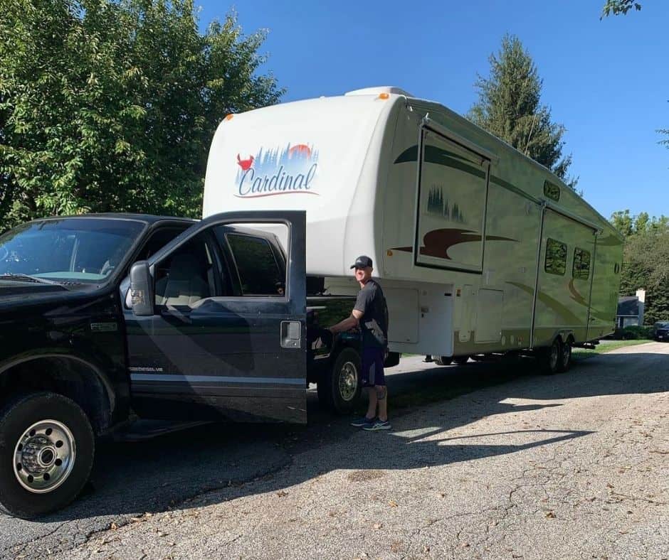 Fifth Wheels Are Safer To Tow Than Travel Trailers
