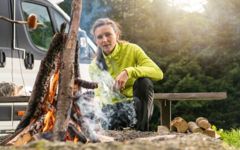 Ways To Get The Campfire Smell Out Of Clothes Without Washing