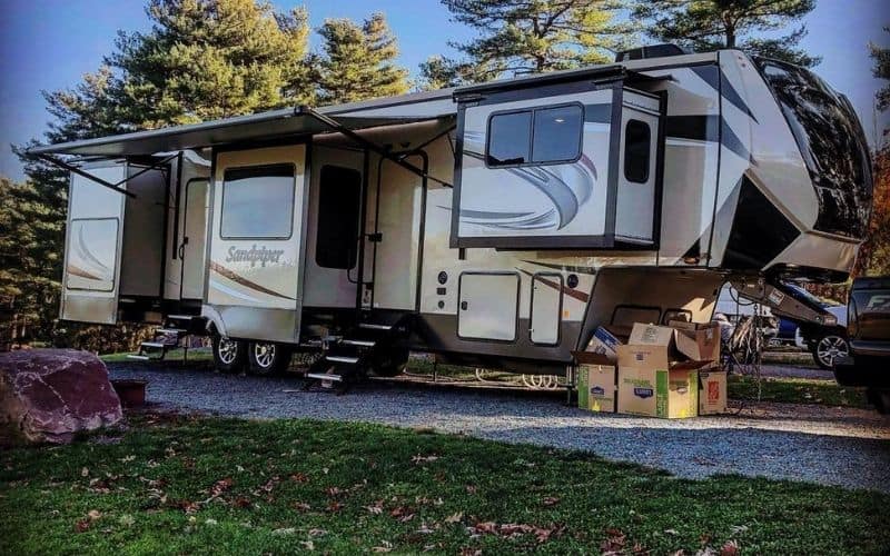 6 Best Four Season Fifth-Wheel Camper Trailers For Cold Weather RVing 7 Forest River - Sandpiper