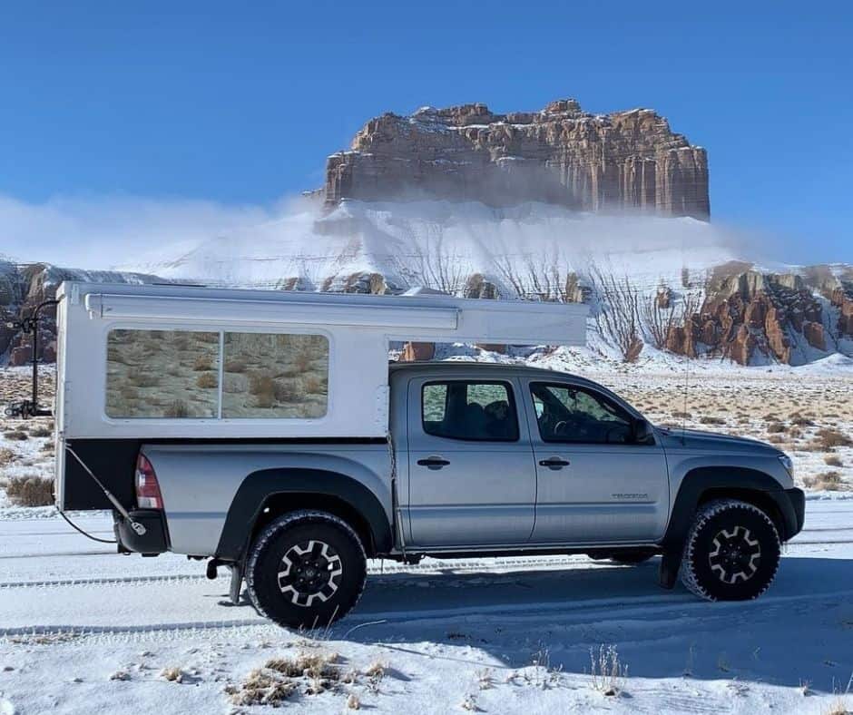 8 Best Pop-up Truck Campers to Turn Your Truck Bed into a cozy Living Space 13 Outfitter Caribou Lite 6.5