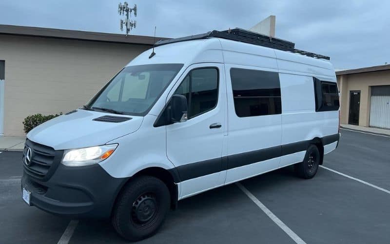 10 Amazing Minivan Camper Conversions To Get You Inspired 2 The Mercedes Benz Metris