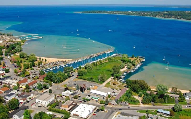 41 Stunning Campgrounds on Lake Michigan to Check Out in 2023 13 Indigo Bluffs Campground & RV Park