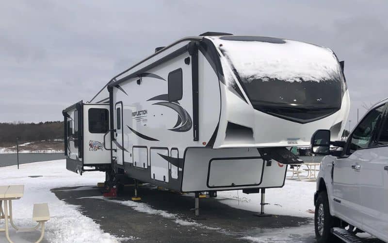 Best Four-Season RV Brands for 2022