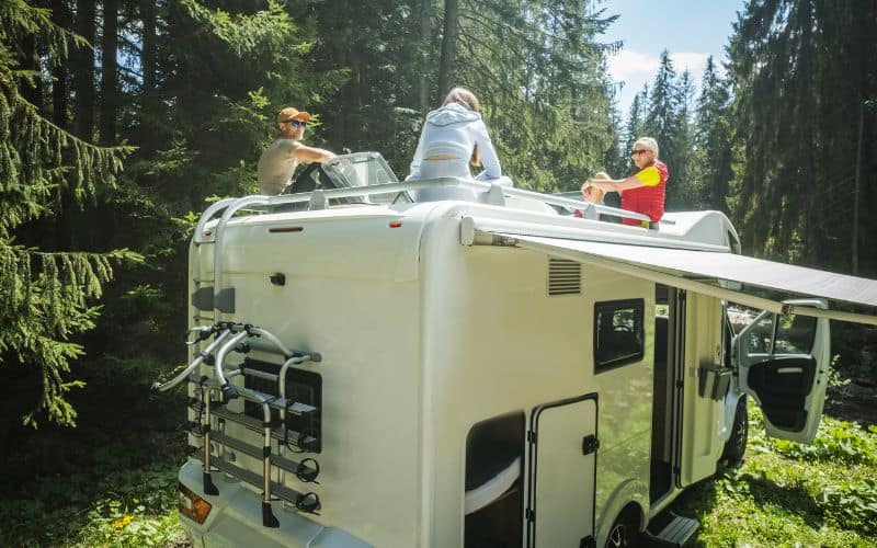 Tips For Safely Walk On Your RV’s Roof