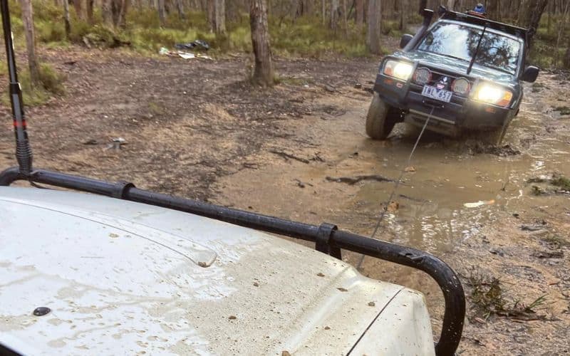 Helping Other Off-Road Travelers