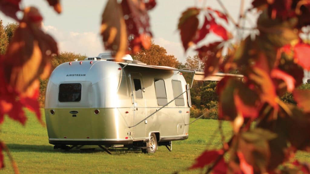 Best Luxury Travel Trailers Under 5000 Lbs